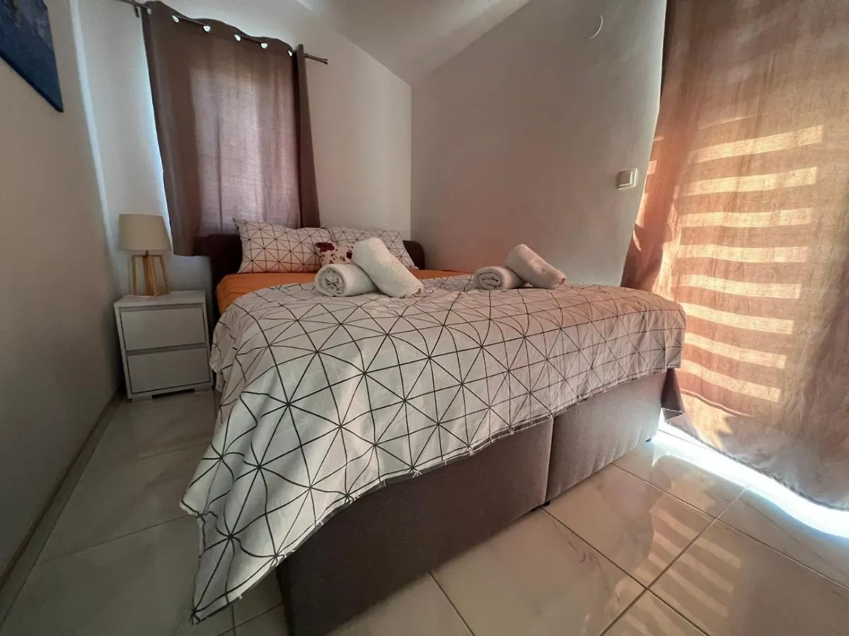 Apartman Lorena Apartment Lakmartin 0*,  Croatia